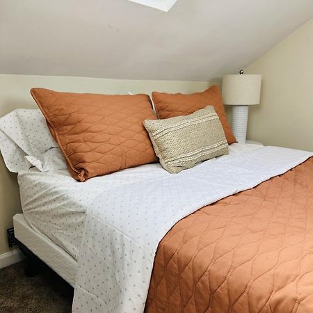 Cozy, Pleasant 2Br Apt In Beach Community! Norwalk Bagian luar foto